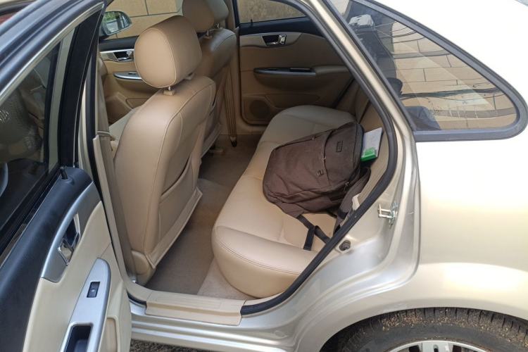 Used Buick Excelle 2013 1.5L Automatic Classic Model Left Rear Seat
