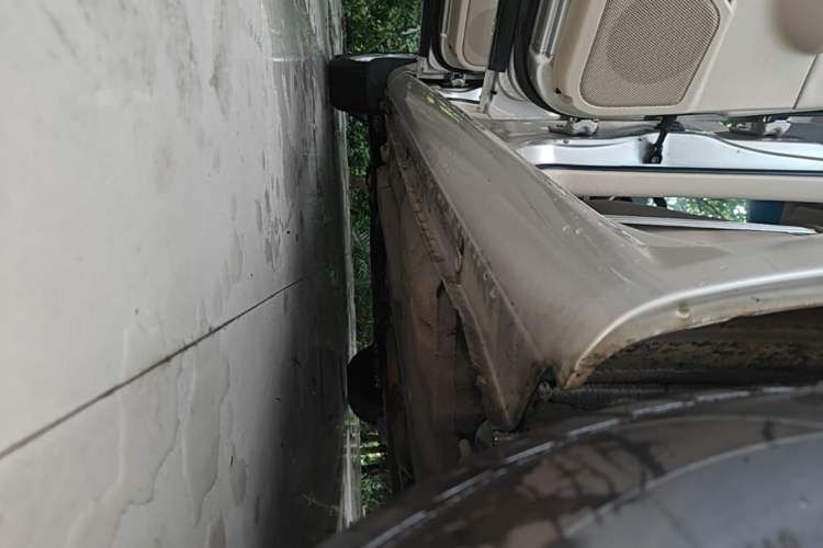 Used Buick Excelle 2013 1.5L Automatic Classic Model Left Side Sill