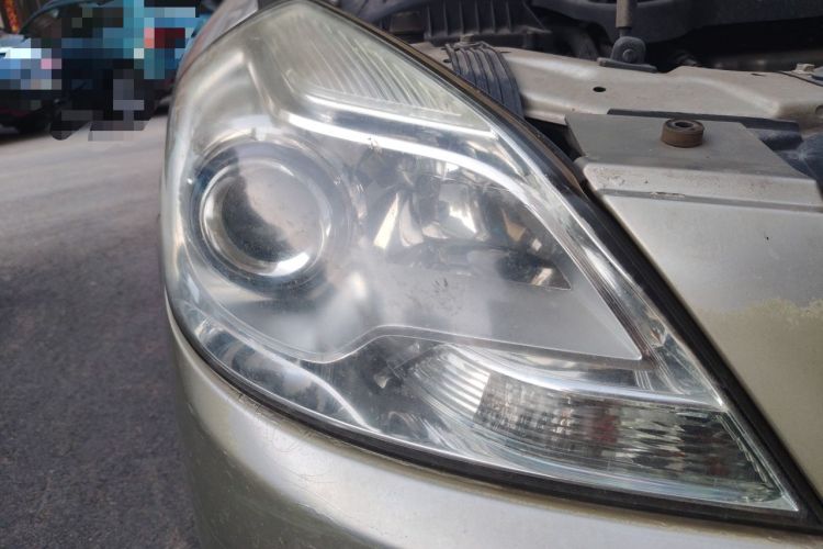Used Buick Excelle 2013 1.5L Manual Classic Model Right Front Headlight