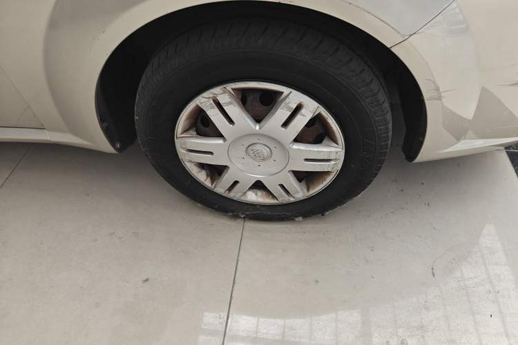 Used Buick Excelle 2013 1.5L Manual Classic Model Right Front Wheel Hub