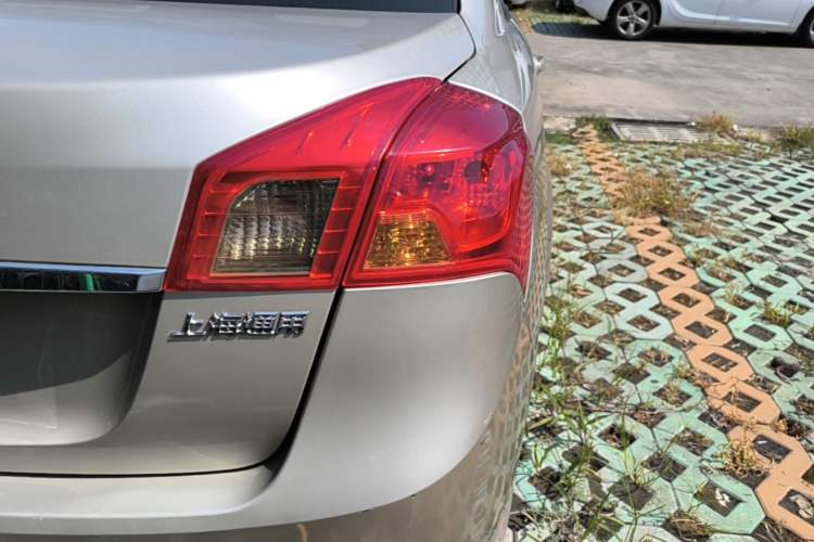 Used Buick Excelle 2013 1.5L Automatic Classic Model Right Rear Taillight