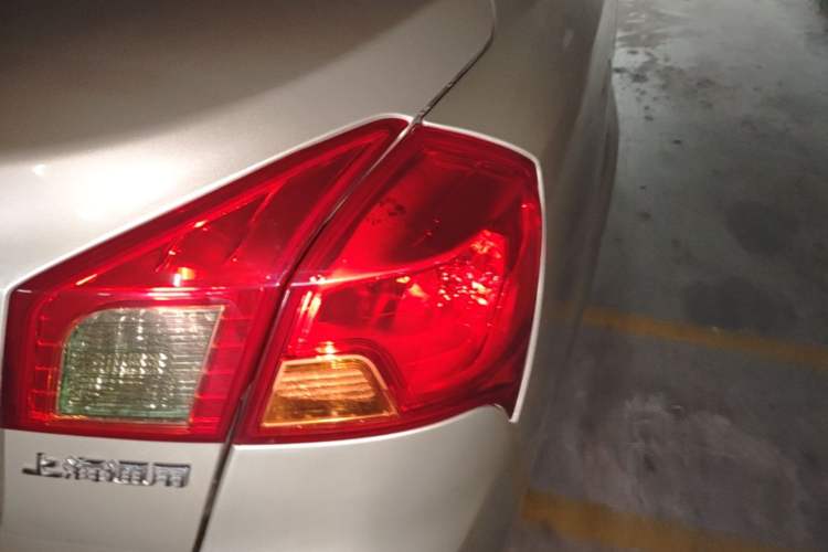 Used Buick Excelle 2013 1.5L Automatic Classic Model Right Rear Taillight