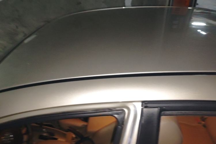 Used Buick Excelle 2013 1.5L Automatic Classic Model Roof