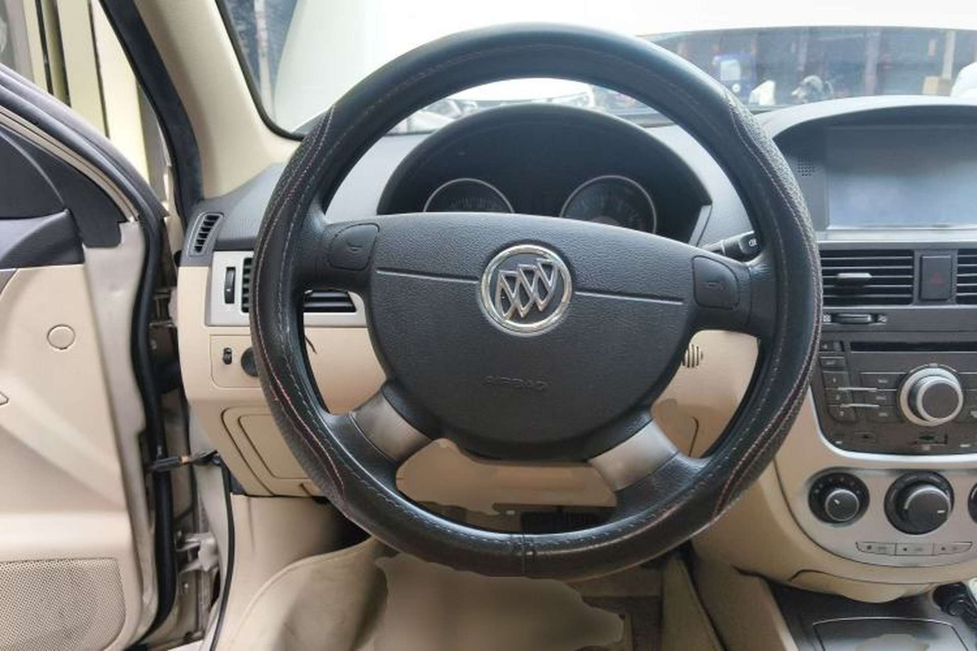 Used Buick Excelle 2013 1.5L Automatic Classic Model Steering Wheel