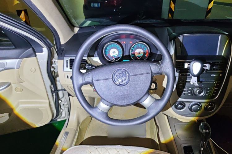 Used Buick Excelle 2013 1.5L Automatic Classic Model Steering Wheel