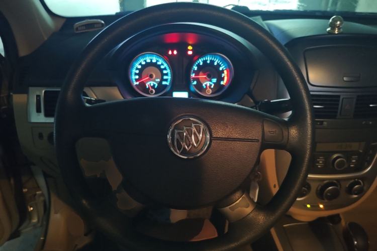 Used Buick Excelle 2013 1.5L Automatic Classic Model Steering Wheel