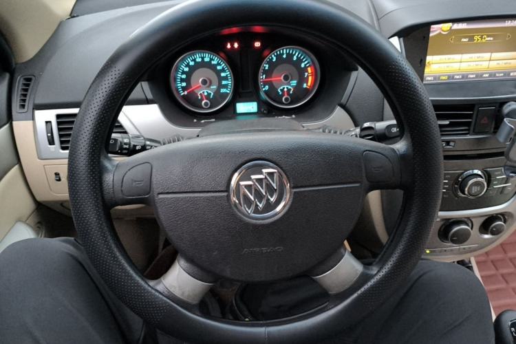 Used Buick Excelle 2013 1.5L Manual Classic Model Steering Wheel