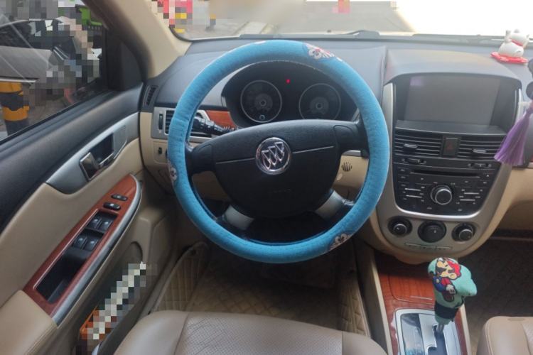 Used Buick Excelle 2013 1.5L Automatic Luxury Model Steering Wheel