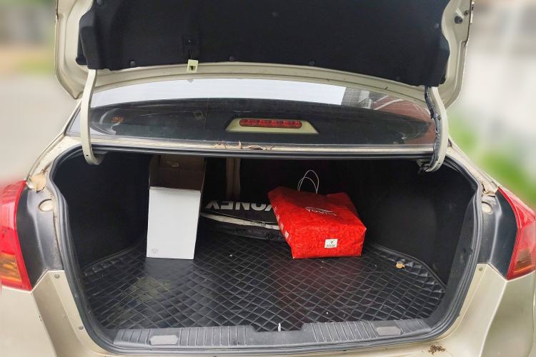 Used Buick Excelle 2013 1.5L Automatic Luxury Model Trunk