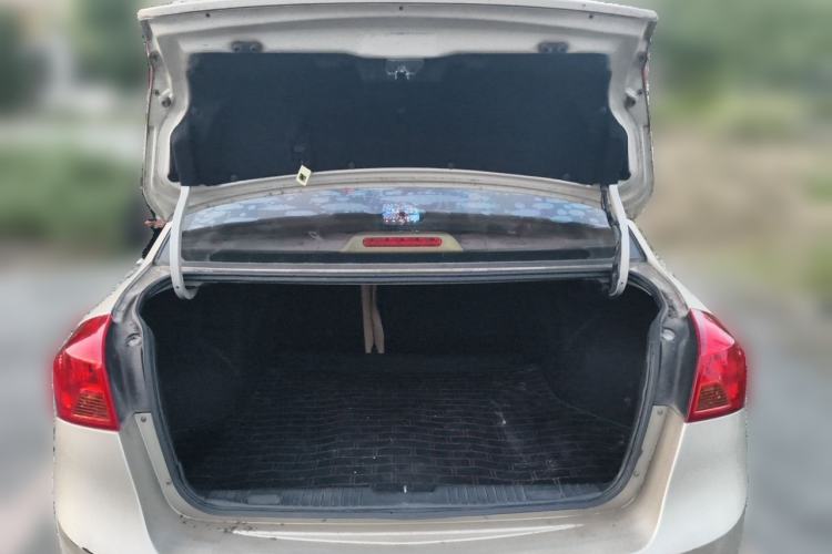 Used Buick Excelle 2013 1.5L Automatic Luxury Model Trunk