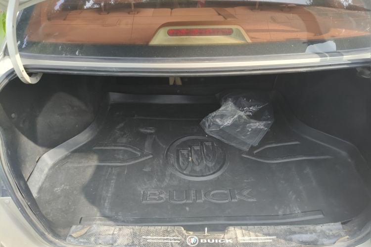 Used Buick Excelle 2013 1.5L Manual Classic Model Trunk