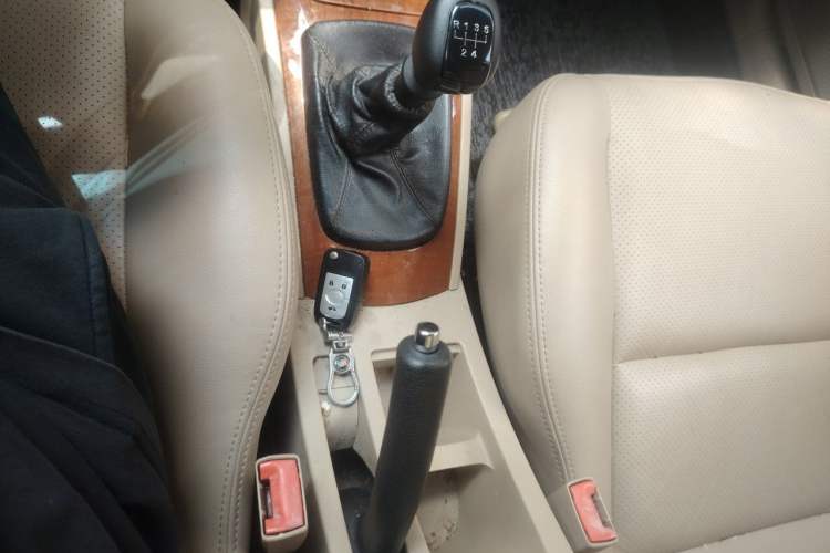 Used Buick Excelle 2013 1.5L Manual Luxury Model Vehicle Key