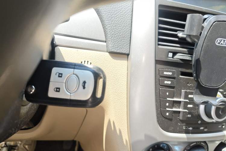 Used Buick Excelle 2013 1.5L Automatic Classic Model Vehicle Key