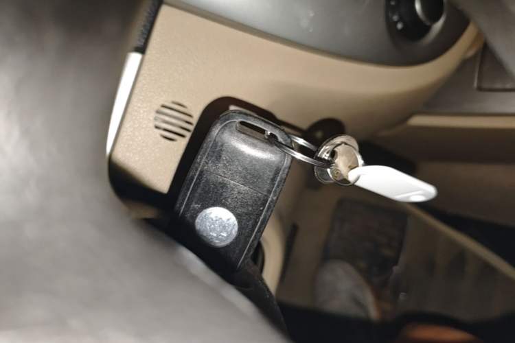 Used Buick Excelle 2013 1.5L Automatic Classic Model Vehicle Key
