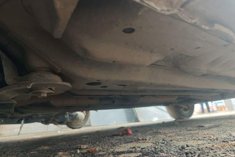 Used Buick Excelle 2013 1.5L Manual Classic Model Chassis Front Left