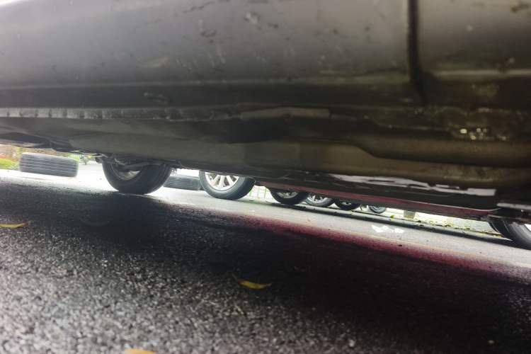Used Buick Excelle 2013 1.5L Manual Luxury Model Chassis Front Right