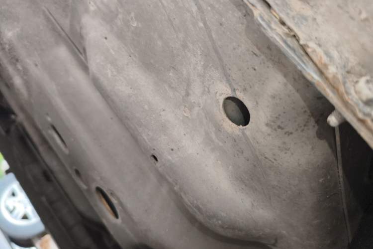 Used Buick Excelle 2013 1.5L Automatic Luxury Model Chassis Front Right