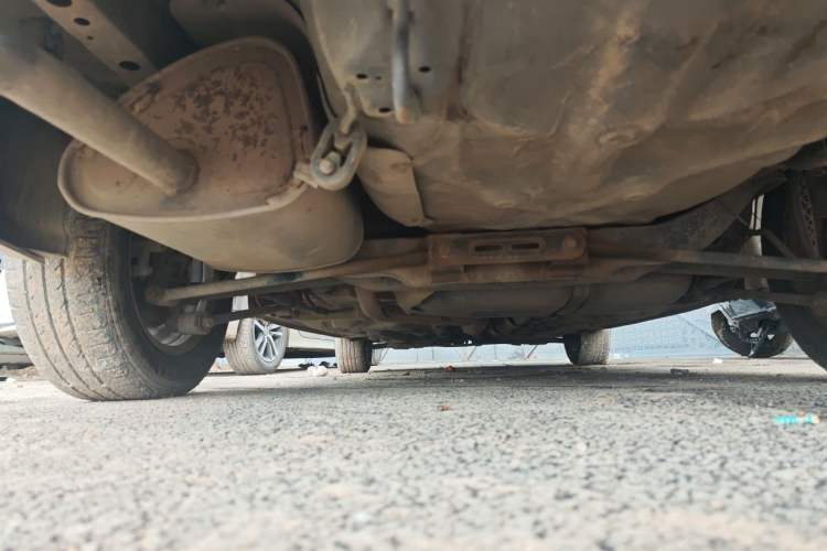 Used Buick Excelle 2013 1.5L Manual Classic Model Chassis Rear