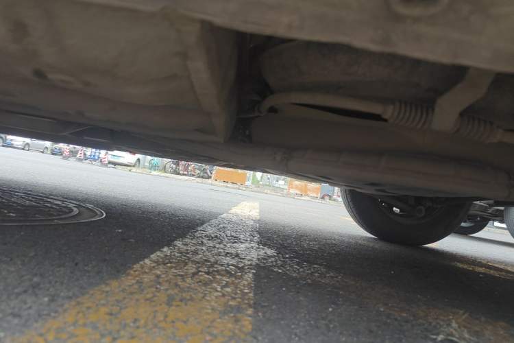 Used Buick Excelle 2013 1.5L Manual Classic Model Chassis Rear Left