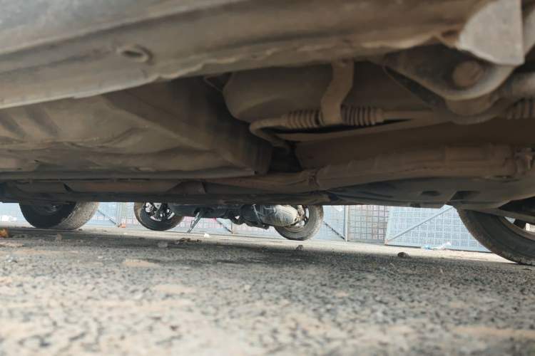 Used Buick Excelle 2013 1.5L Manual Classic Model Chassis Rear Left