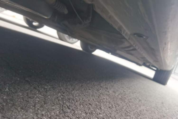 Used Buick Excelle 2013 1.5L Automatic Classic Model Chassis Rear Right