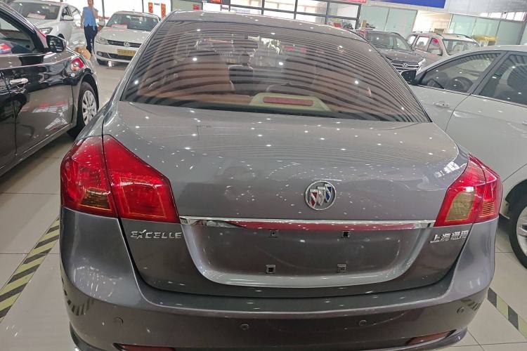 Used Buick Excelle 2013 1.5L Automatic Classic Model Exterior 4