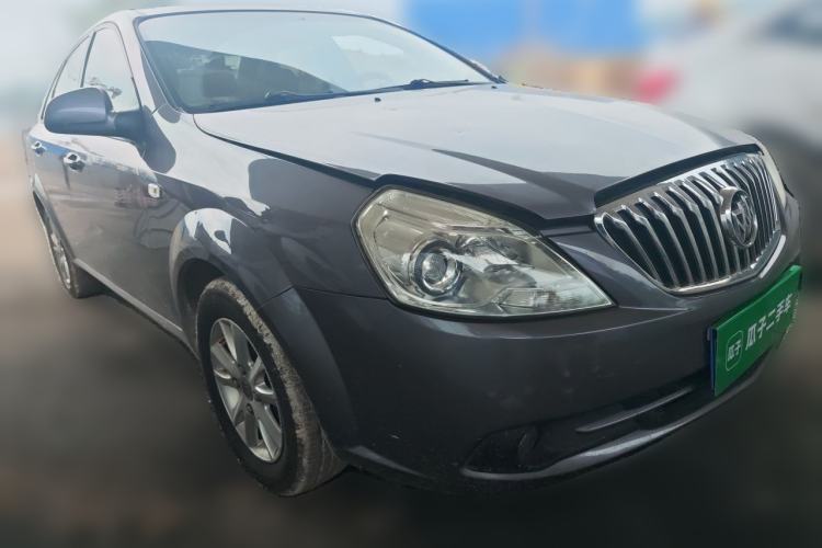 Used Buick Excelle 2013 1.5L Manual Classic Model Front Right 45 Deg