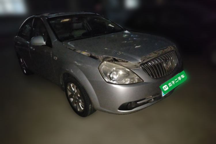 Used Buick Excelle 2013 1.5L Manual Luxury Model Front Right 45 Deg