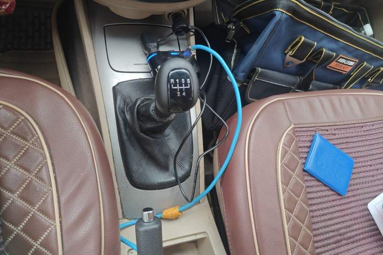 Used Buick Excelle 2013 1.5L Manual Classic Model Gear Lever