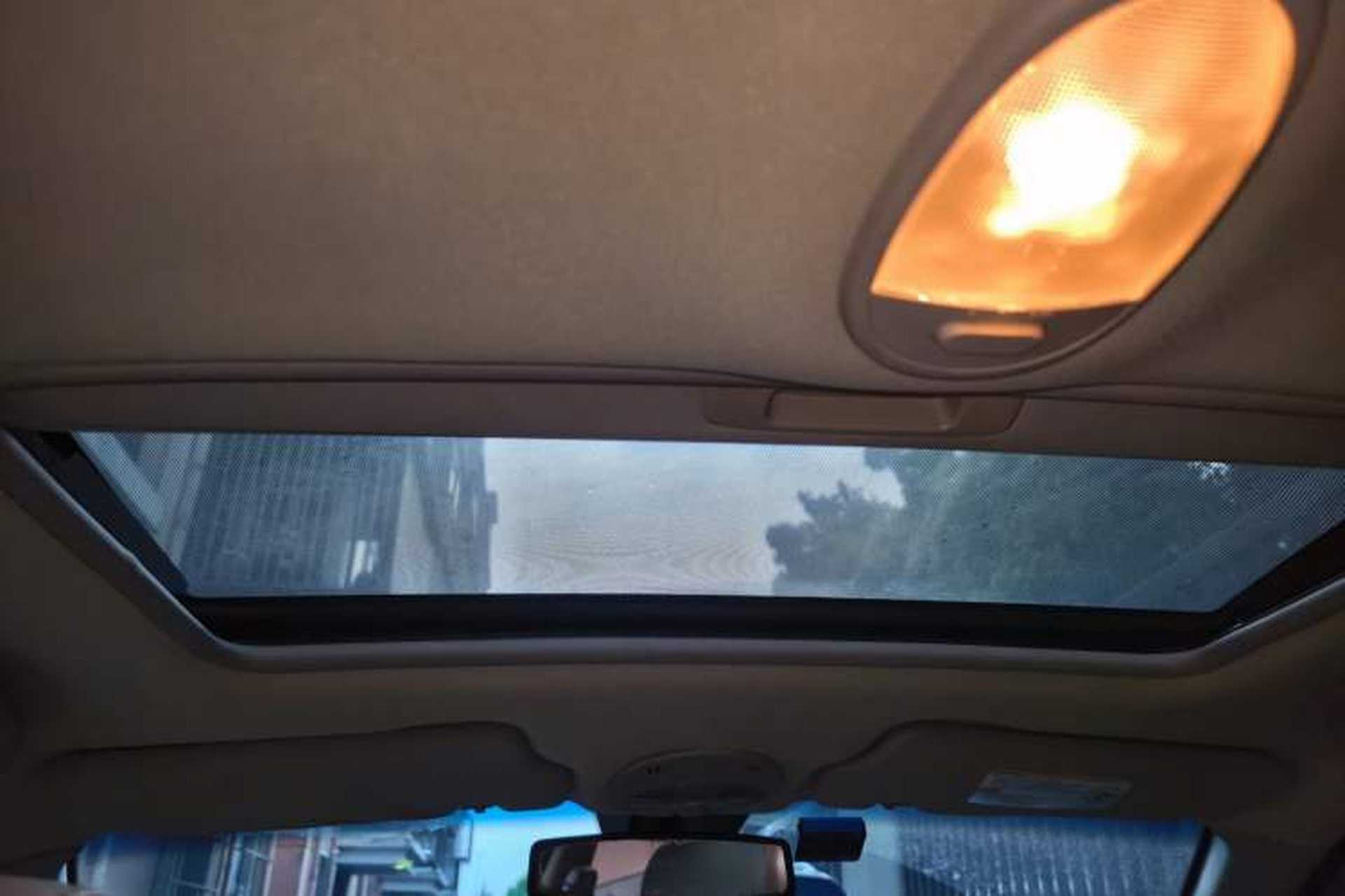Used Buick Excelle 2013 1.5L Manual Luxury Model Headliner