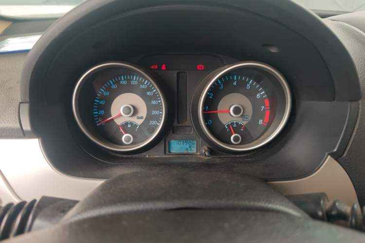 Used Buick Excelle 2013 1.5L Manual Classic Model Instrument Cluster