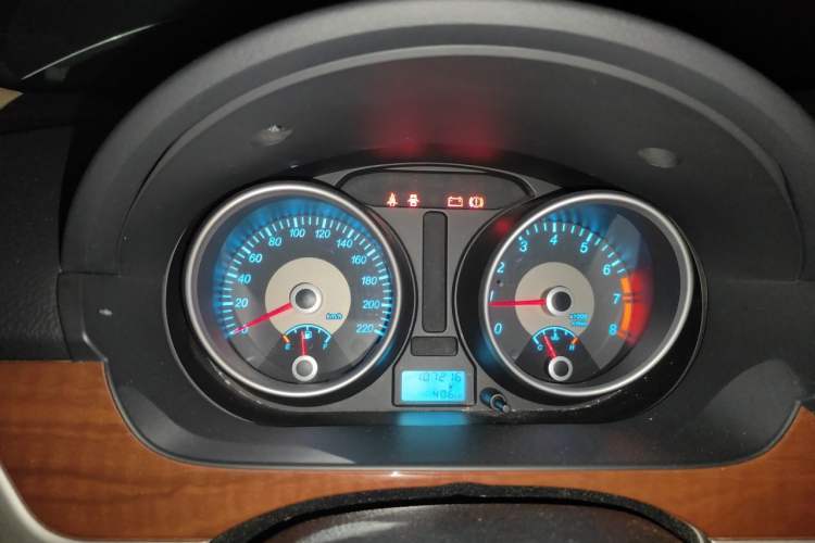 Used Buick Excelle 2013 1.5L Manual Luxury Model Instrument Cluster