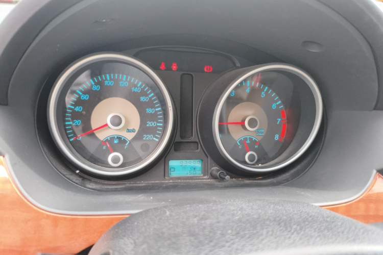 Used Buick Excelle 2013 1.5L Automatic Luxury Model Instrument Cluster