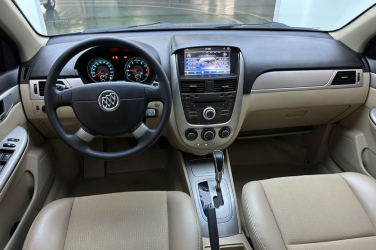 Used Buick Excelle 2013 1.5L Automatic Classic Model Interior 1