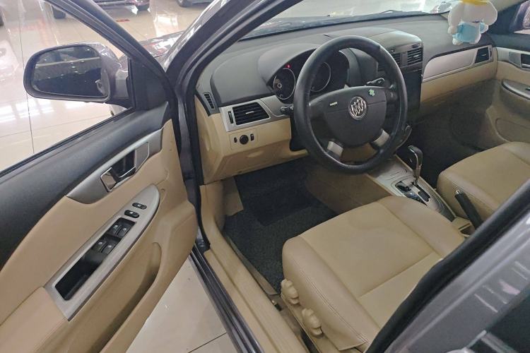 Used Buick Excelle 2013 1.5L Automatic Classic Model Interior 2