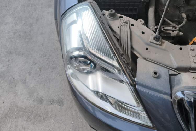 Used Buick Excelle 2013 1.5L Automatic Luxury Model Right Front Headlight