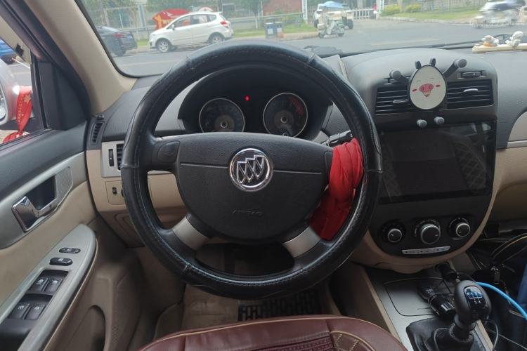 Used Buick Excelle 2013 1.5L Manual Classic Model Steering Wheel