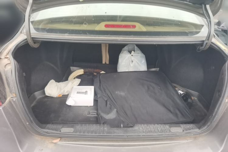 Used Buick Excelle 2013 1.5L Automatic Classic Model Trunk