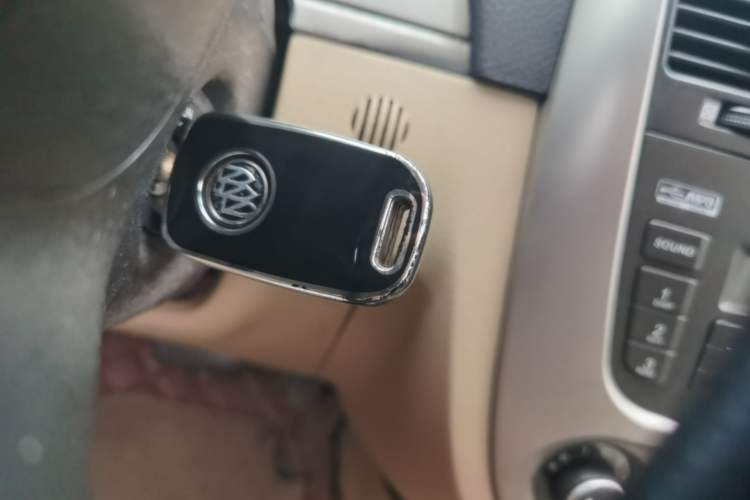 Used Buick Excelle 2013 1.5L Automatic Classic Model Vehicle Key