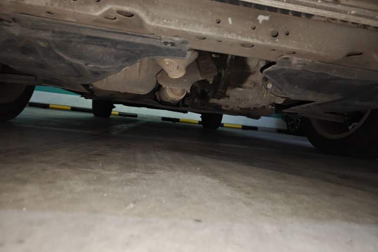 Used Buick Excelle 2013 1.5L Automatic Luxury Model Chassis Front