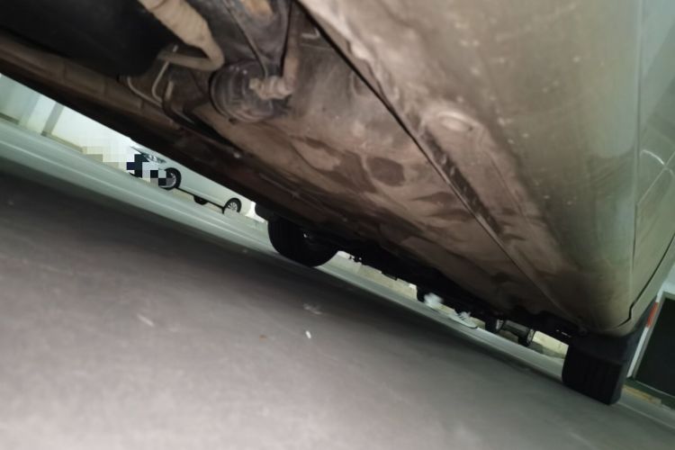 Used Buick Excelle 2013 1.5L Manual Classic Model Chassis Rear Right