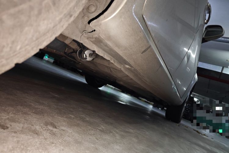 Used Buick Excelle 2013 1.5L Automatic Luxury Model Chassis Rear Right