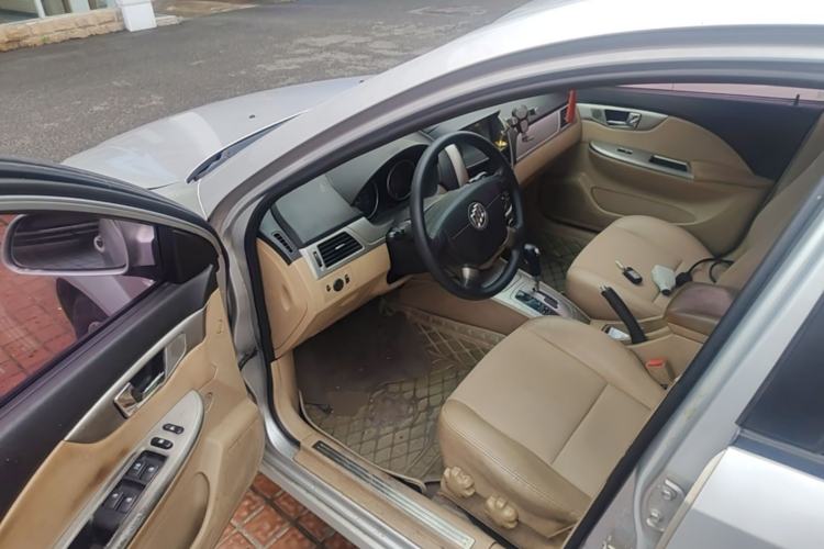 Used Buick Excelle 2013 1.5L Automatic Classic Model Driver Seat