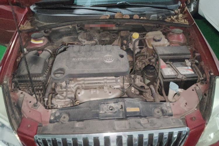 Used Buick Excelle 2013 1.5L Automatic Classic Model Engine Bay