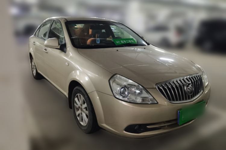 Used Buick Excelle 2013 1.5L Manual Classic Model Front Right 45 Deg