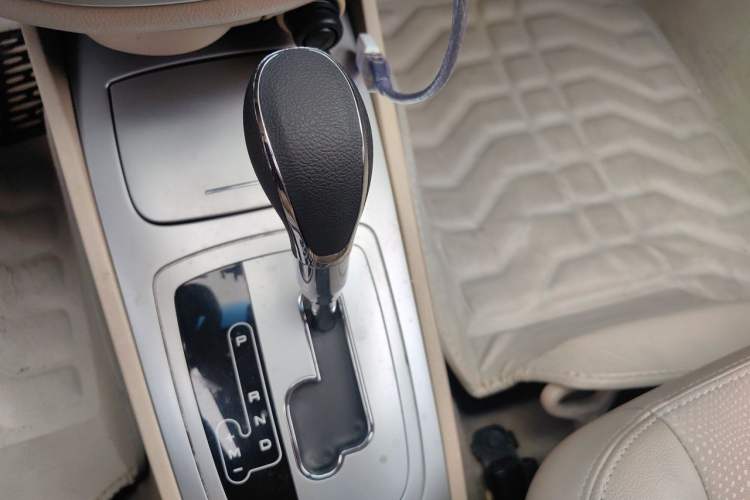 Used Buick Excelle 2013 1.5L Automatic Classic Model Gear Lever
