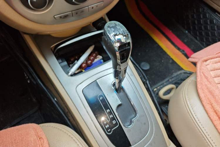 Used Buick Excelle 2013 1.5L Automatic Classic Model Gear Lever