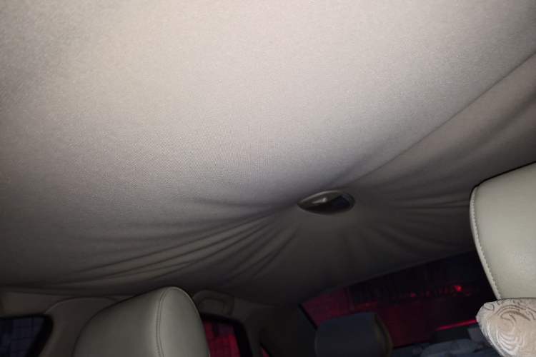 Used Buick Excelle 2013 1.5L Automatic Classic Model Headliner