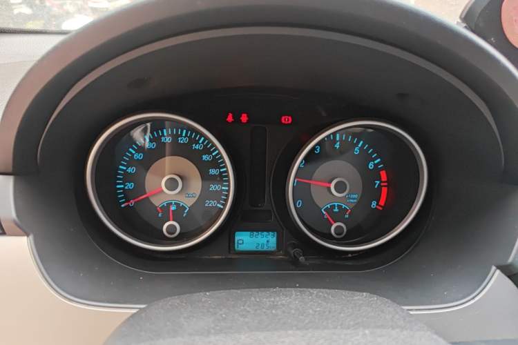 Used Buick Excelle 2013 1.5L Automatic Classic Model Instrument Cluster