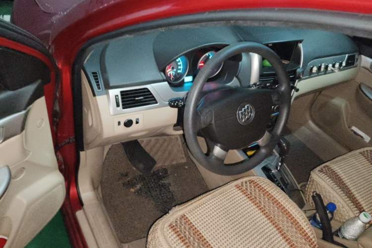 Used Buick Excelle 2013 1.5L Automatic Classic Model Steering Wheel